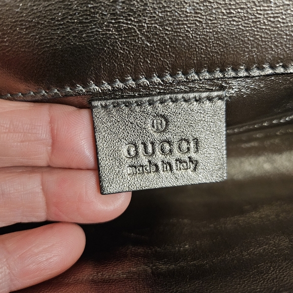 Rare Authentic Gucci crystals embellished clutch - Picture 4 of 9